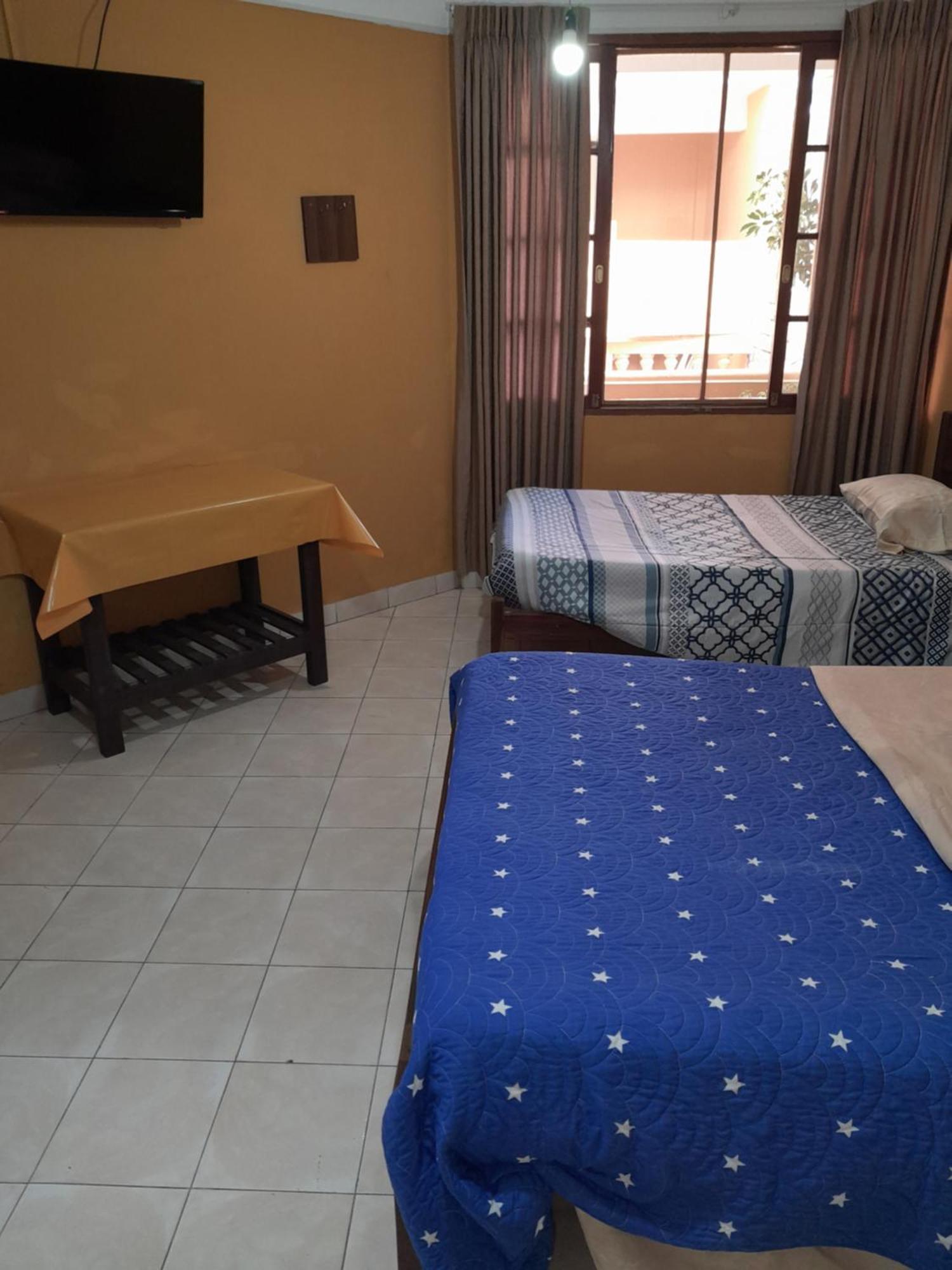 Urbano Hotel ตาริฮา ภายนอก รูปภาพ